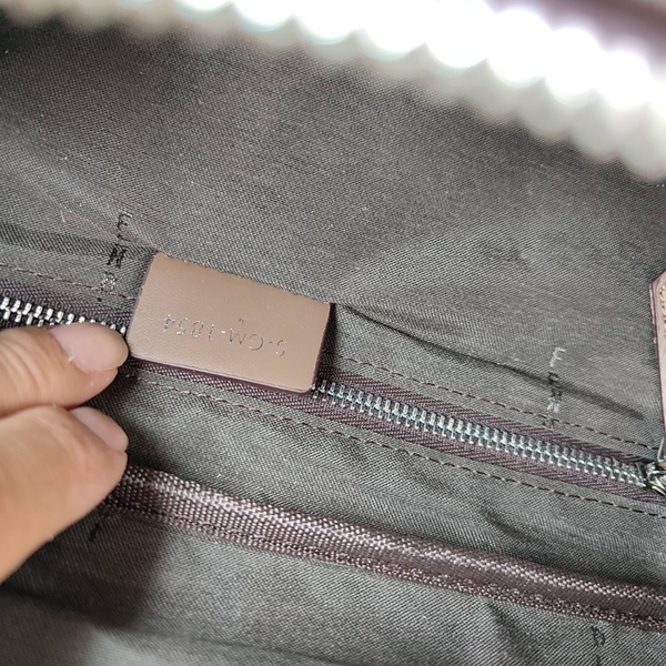 スーパーコピーブランドバッグ全体デザイン